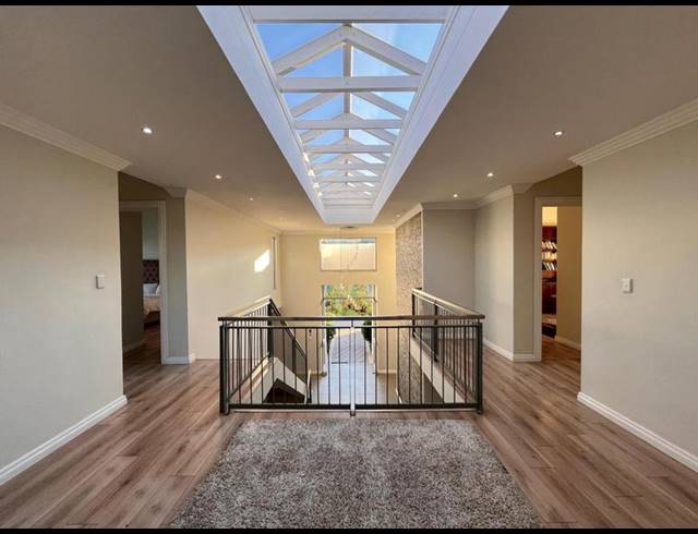 4 BEDROOM HOUSE FOR SALE IN BLUE VALLEY GOLF ESTATE